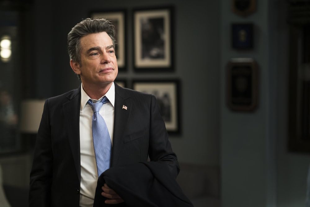 Peter Gallagher in Law & Order: Special Victims Unit. Photo by NBC/Michael Parmelee/NBC - © 2017 NBCUniversal Media, LLC | Tell-Tale TV Peter Gallagher in Law & Order: Special Victims Unit. Photo by NBC/Michael Parmelee/NBC - © 2017 NBCUniversal Media, LLC 10 Characters That Should Return for Law & Order: Special Victims Unit’s 600th Episode Peter Gallagher in Law & Order: Special Victims Unit. Photo by NBC/Michael Parmelee/NBC - © 2017 NBCUniversal Media, LLC
