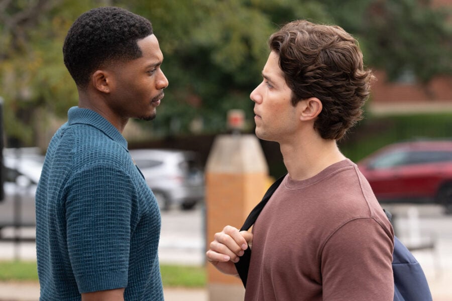 Da'Vinchi as Marcus Burke, Brandon Larracuente as Sal Vazquez - Chicago Fire Season 15 Episode 2 | Tell-Tale TV Da What to Expect from Chicago Fire Season 15 Episode 2: Rattle the Cage'Vinchi as Marcus Burke, Brandon Larracuente as Sal Vazquez - Chicago Fire Season 15 Episode 2