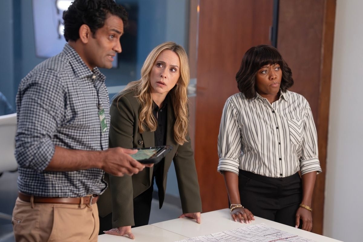 9-1-1 Season 10 Episode 3, "Streets of Fire" | Tell-Tale TV 9-1-1 Season 10 Episode 3, "Streets of Fire" 9-1-1 Season 10 Episode 3 Preview: Will Athena Make It Out of the Tunnels in Time?