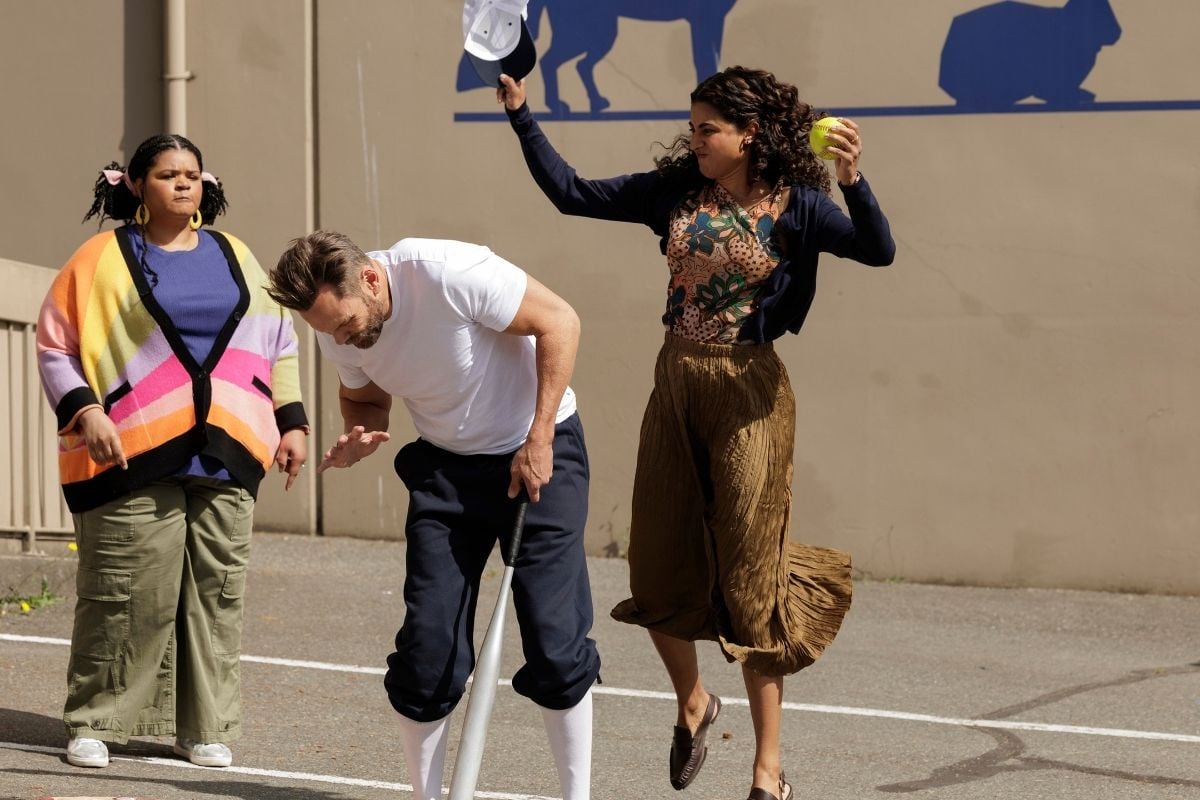 Animal Control Season 5 Episode 4, "Tortoises and Billy Goats" Animal Control Season 5 Episode 4 Preview: Will Emily Finally Get Her Job Back?