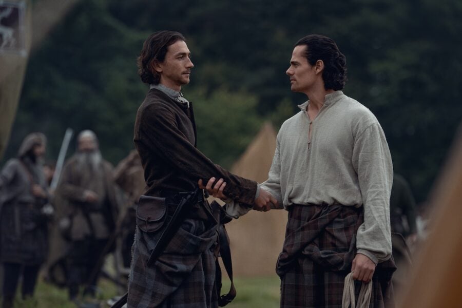 Outlander: Blood of my Blood Season 2 Episode 5 - Left to Right: Jamie Roy (“Brian Fraser”) and Rory Alexander (“Murtagh Fitzgibbons Fraser”) | Tell-Tale TV Outlander: Blood of my Blood Season 2 Episode 5 - Left to Right: Jamie Roy (“Brian Fraser”) and Rory Alexander (“Murtagh Fitzgibbons Fraser”) Outlander: Blood of my Blood Season 2 Episode 5 Review: Men at War